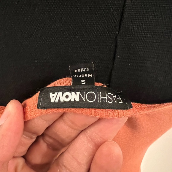 Fashion Nova Size small bodysuit - Picture 3 of 6